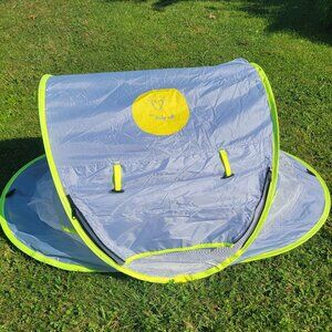 The Baby Soft Portable Pop-Up Outdoor Baby Tent